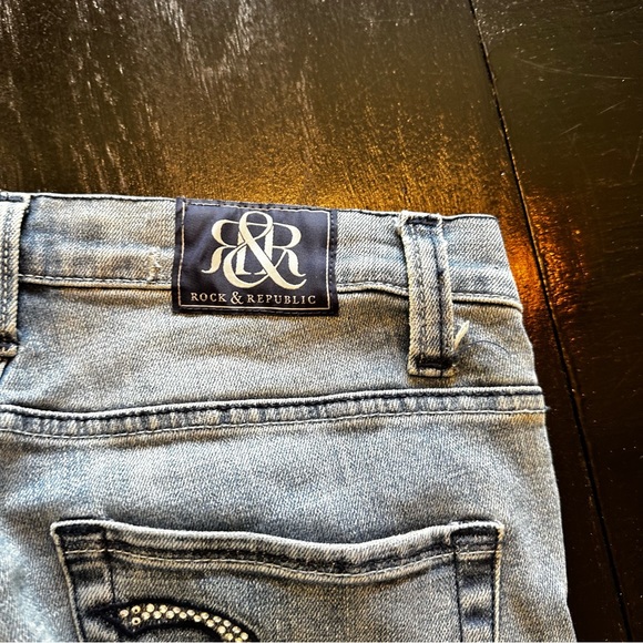 Rock & Republic Size 6 Flare Wide Leg Light Wash Denim Jean Y2K Mom Jean - Picture 13 of 13